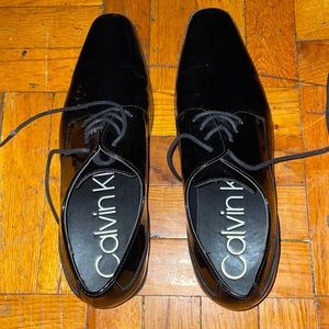 Calvin Klein Mens Brodie Black Tuxedo Shoes